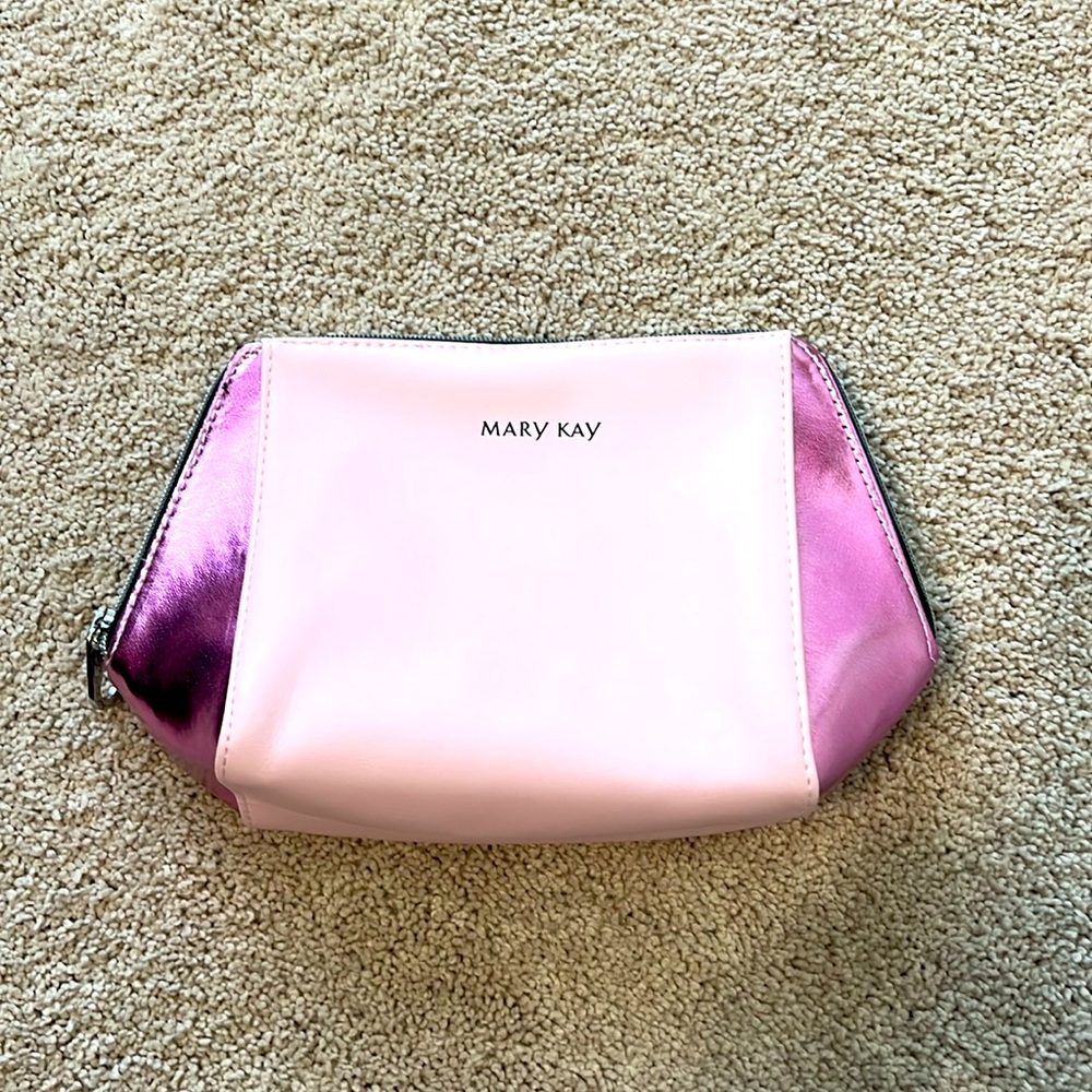 Mary Kay cosmetic pouch